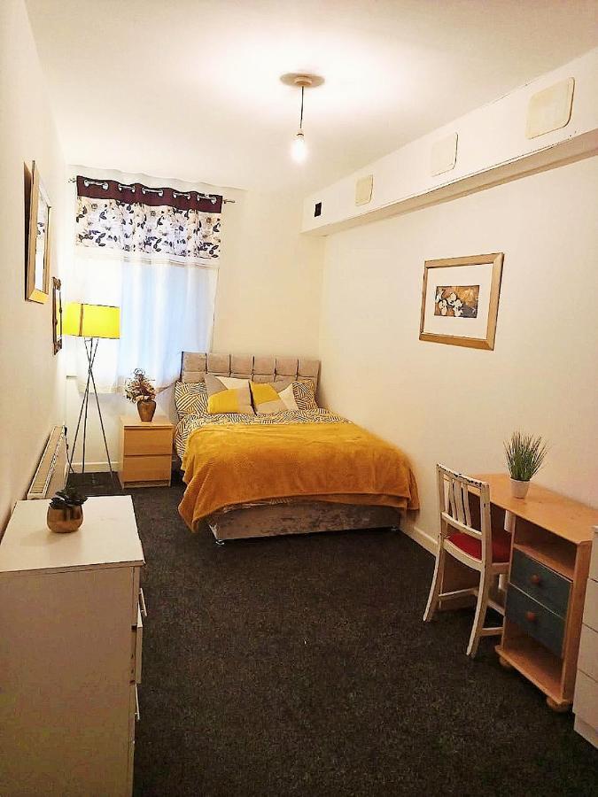 Double Room Close To Bradford University And City Centre 외부 사진